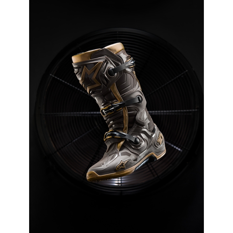 Buty motocyklowe Alpinestars TECH 10 Limited Edition AIR GOLD w kolorze brązowo-złotym