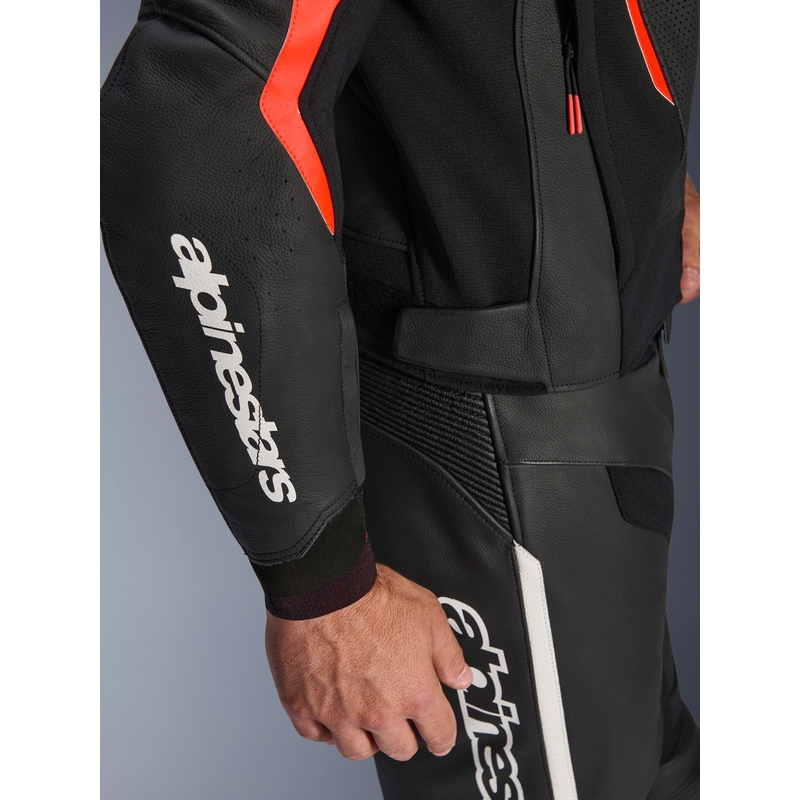 Kurtka motocyklowa skórzana Alpinestars GP Force V2 czarno-fluo czerwono-biała