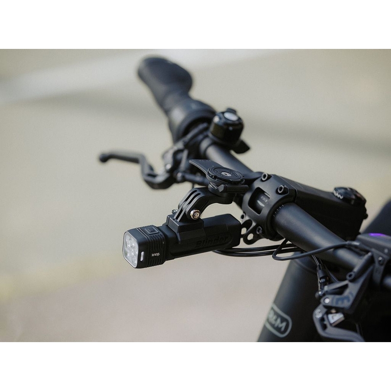 Adapter do kamery sportowej/lampy Quad Lock® w kolorze czarnym