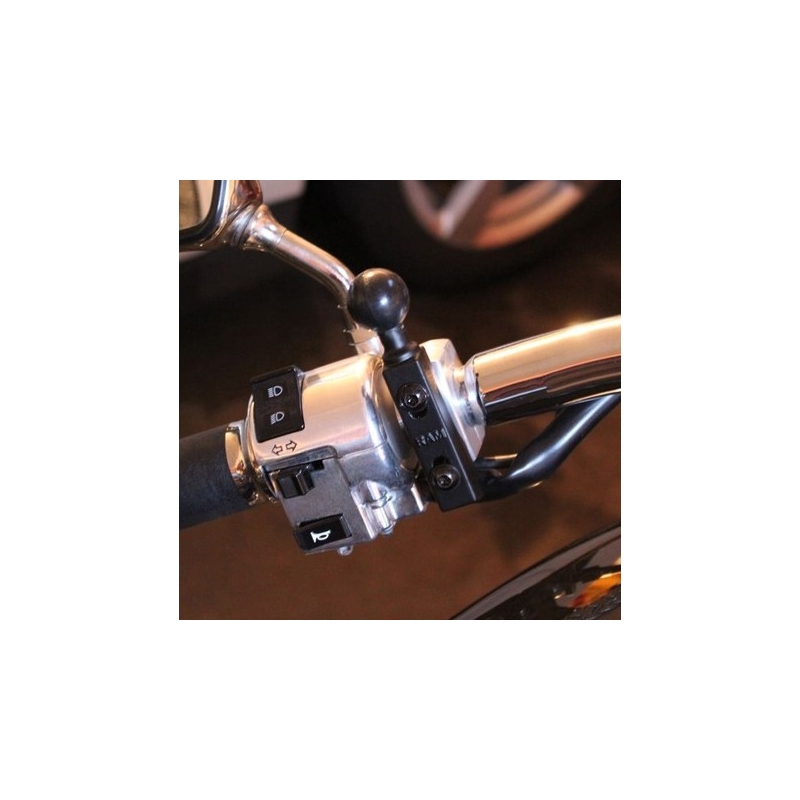RAM Mounts z 1" trzpieniem do motocyklowej tulei dźwigni hamulca/sprzęgła
